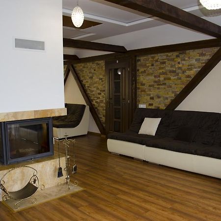 Liubava Hotel Polyána Kültér fotó